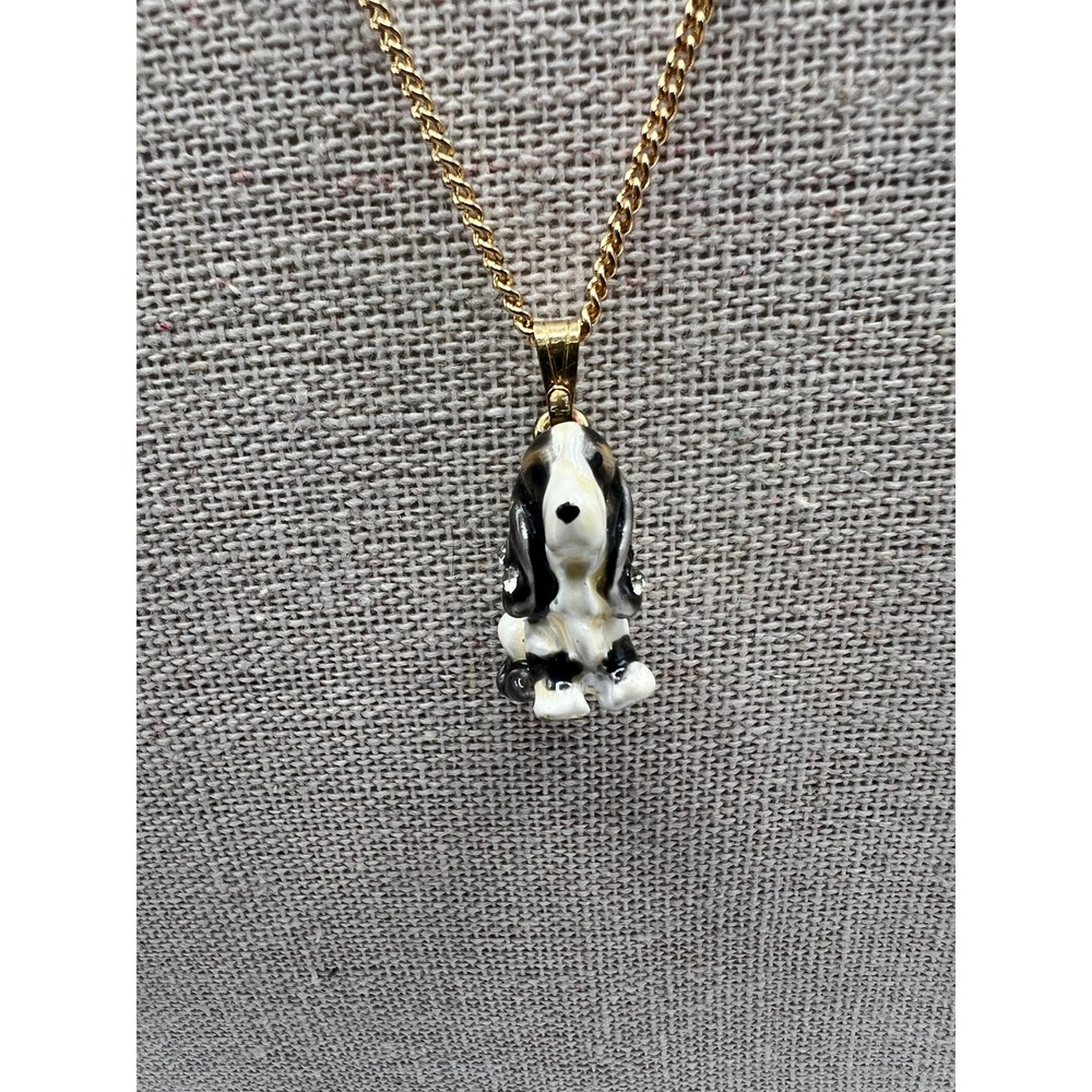 Basset Hound Dog Pendant Necklace Rhinestone Enamel Gold Tone 16.5" Whimsical
